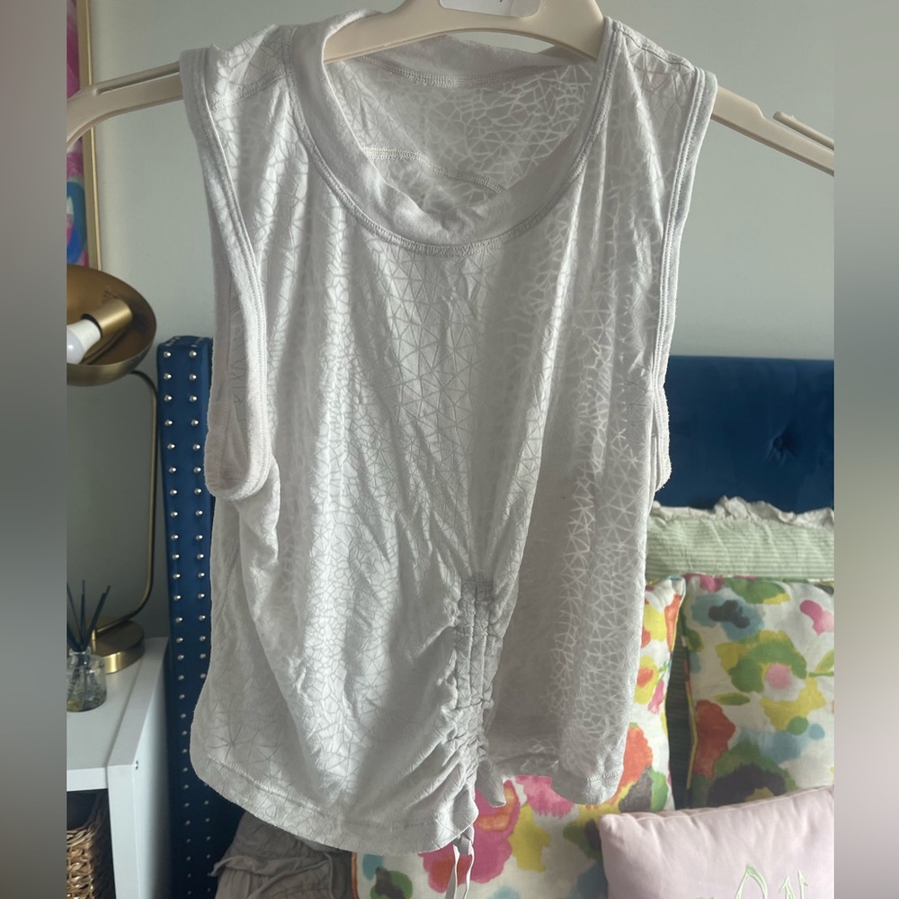 Lululemon Tank Size 6